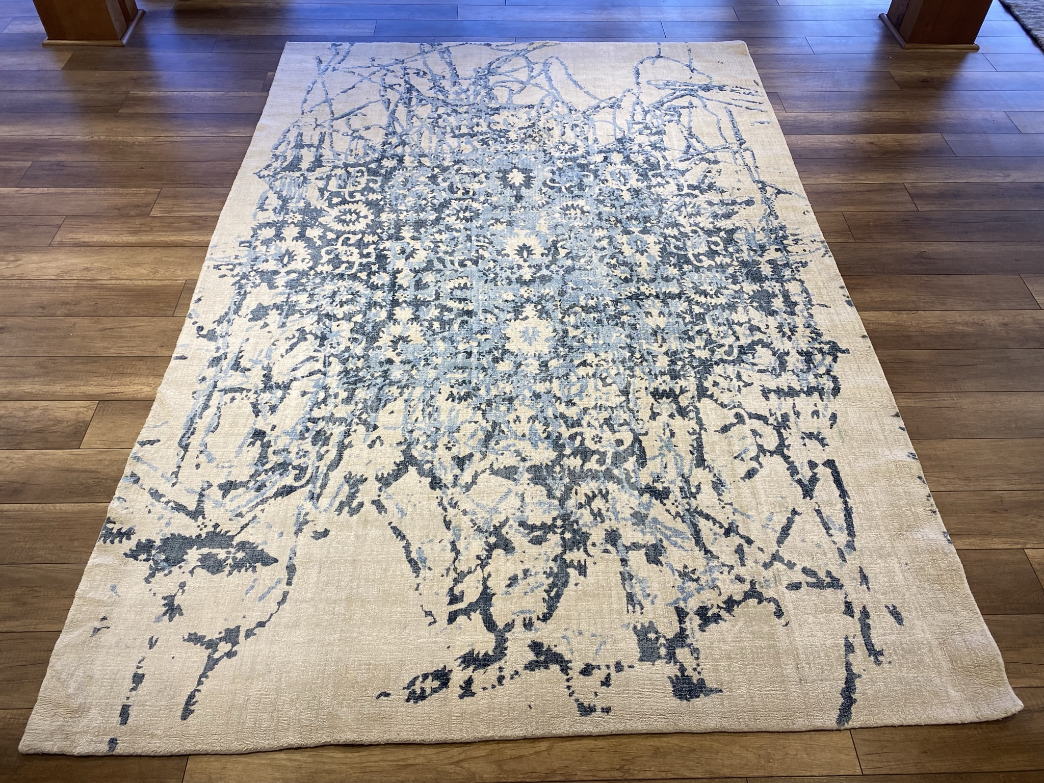 The Azure Nebula: Abstract Deconstructed Medallion Hand-Knotted Rug - Image 2
