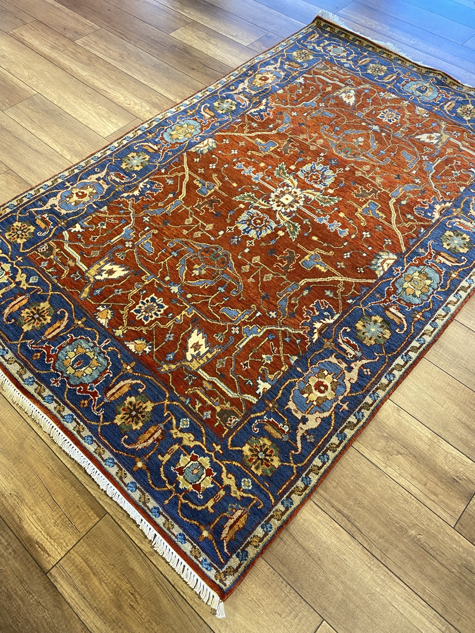 Artisan Hand-Woven Pattern Rug 13