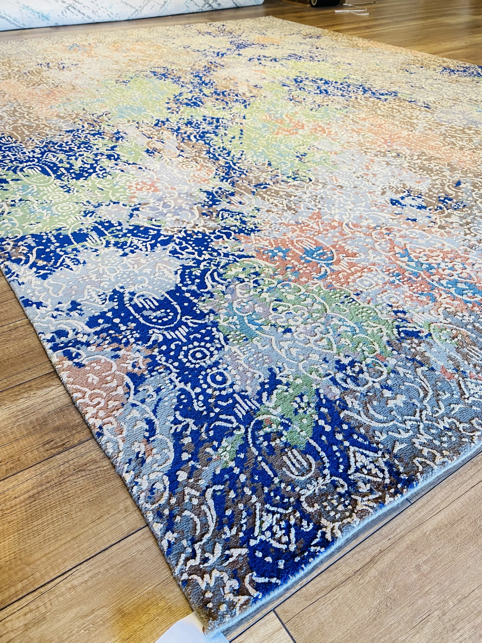 Kaleidoscope Heritage Abstract Hand-Knotted Wool Rug