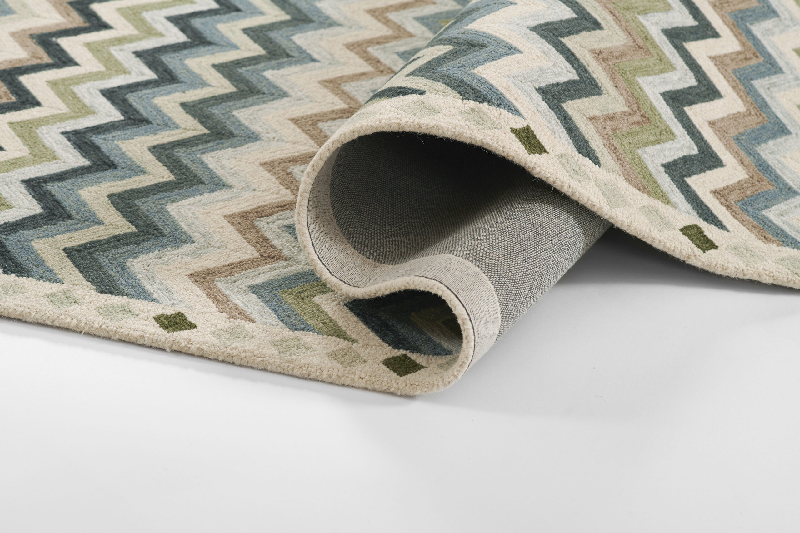 Erin Gates Abbott Zigzag Stripe Blue Area Rug - Image 9