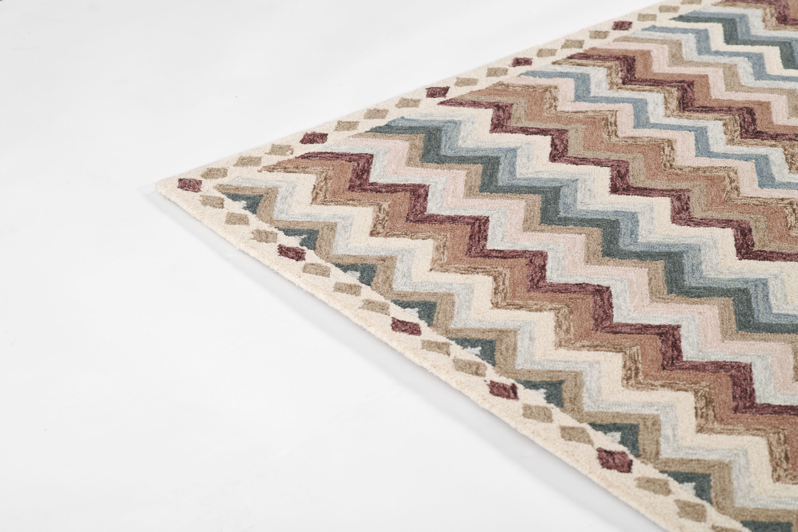 Erin Gates Abbott Zigzag Stripe Multi Area Rug - Image 7