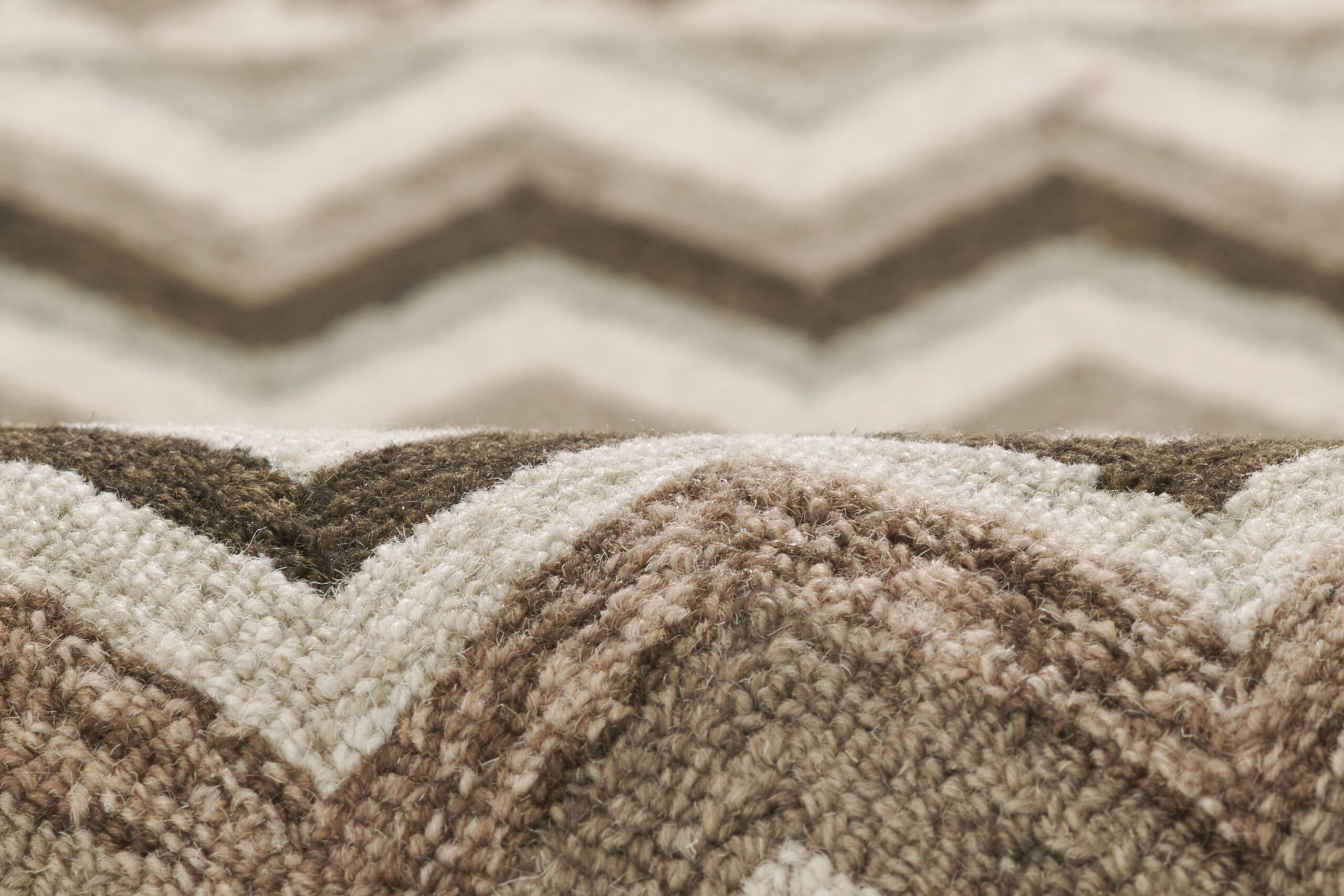 Erin Gates Abbott Zigzag Stripe Neutral Area Rug - Image 4