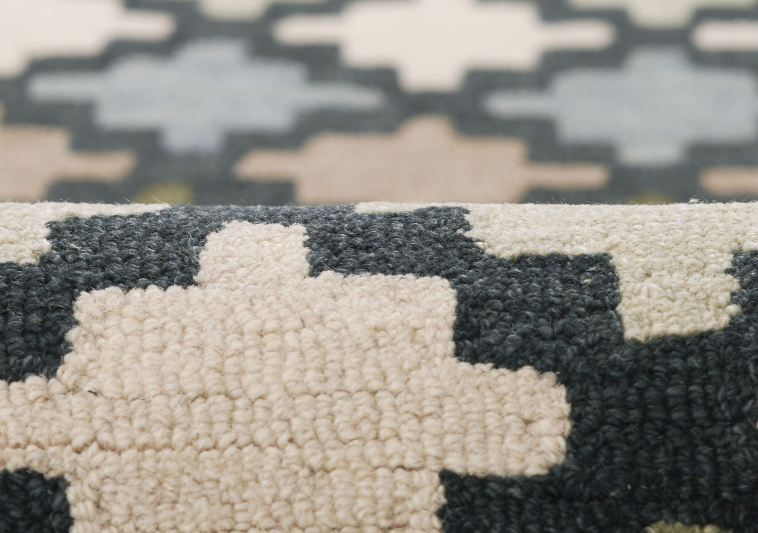 Erin Gates Abbott Diamond Trellis Blue Area Rug - Image 4