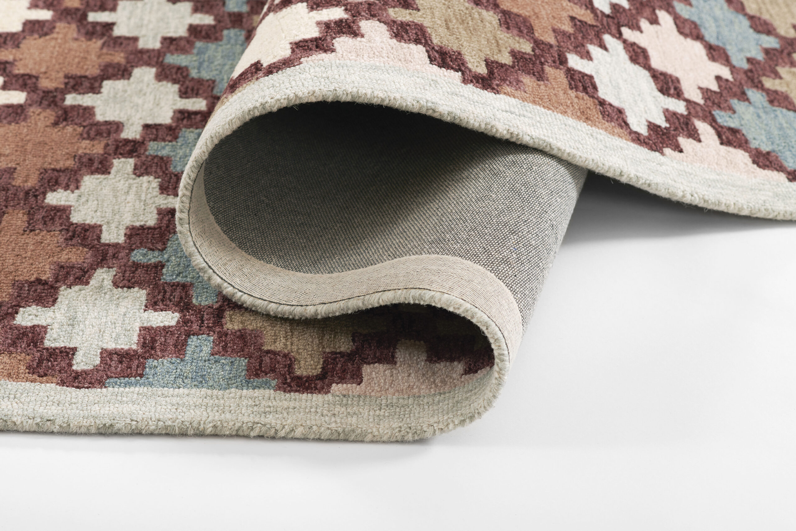 Erin Gates Abbott Diamond Trellis Multi Area Rug - Image 10