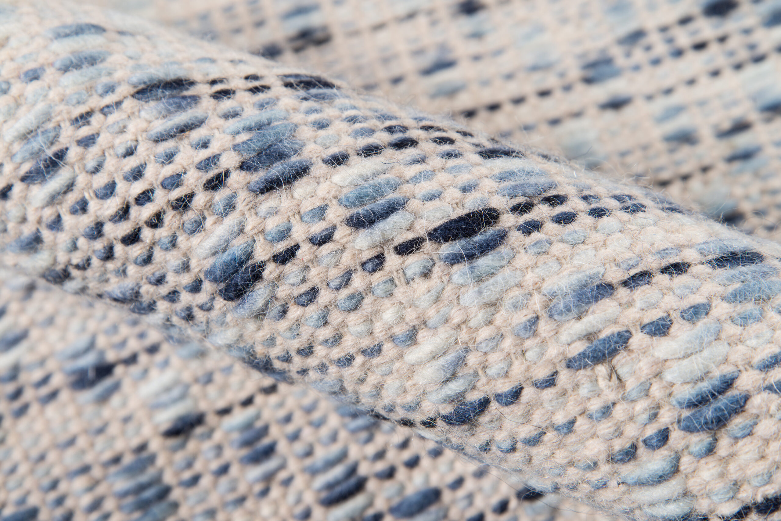 Erin Gates Dartmouth Bartlett Blue Area Rug - Image 4