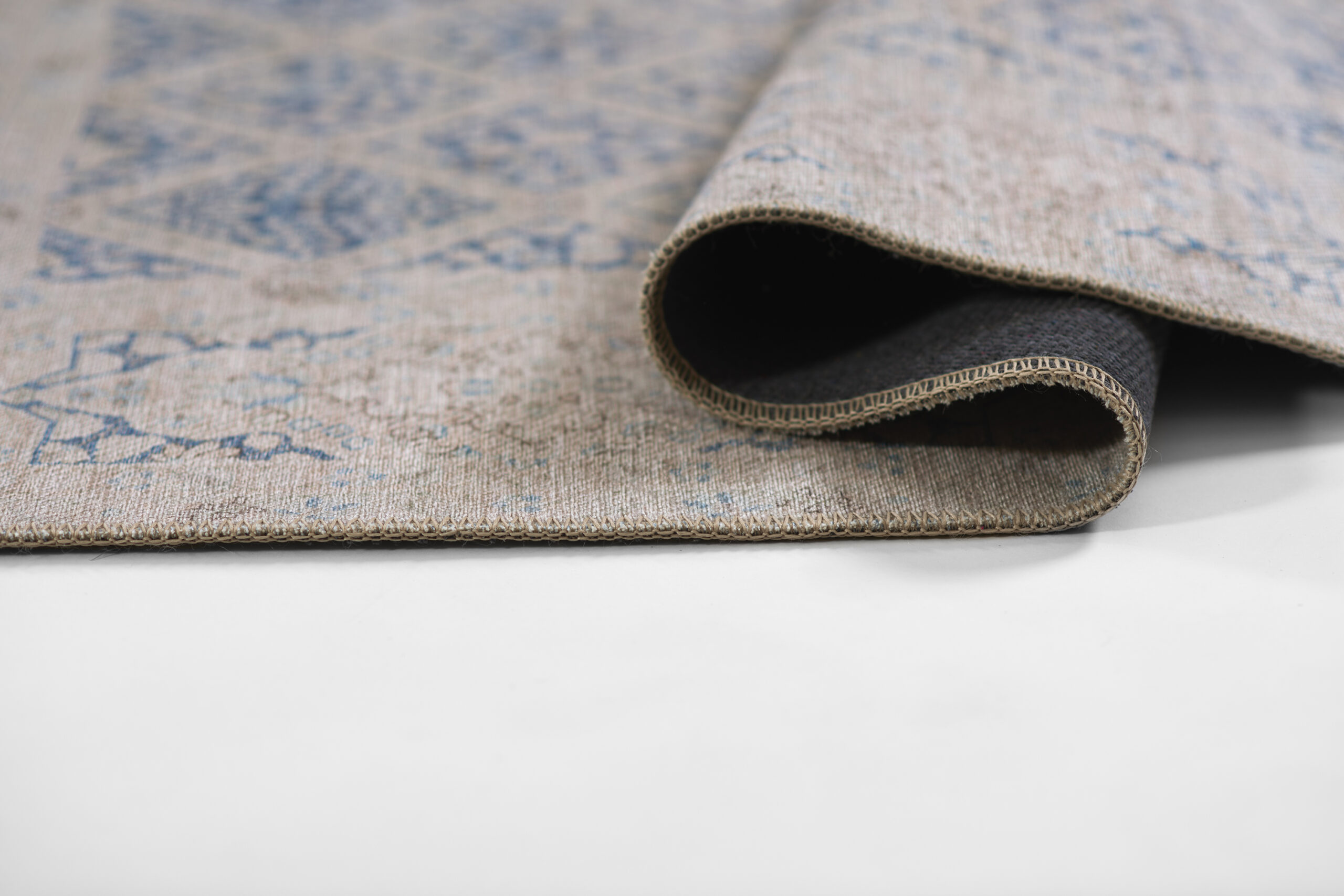 Erin Gates Dorset Coventry Blue Area Rug - Image 9