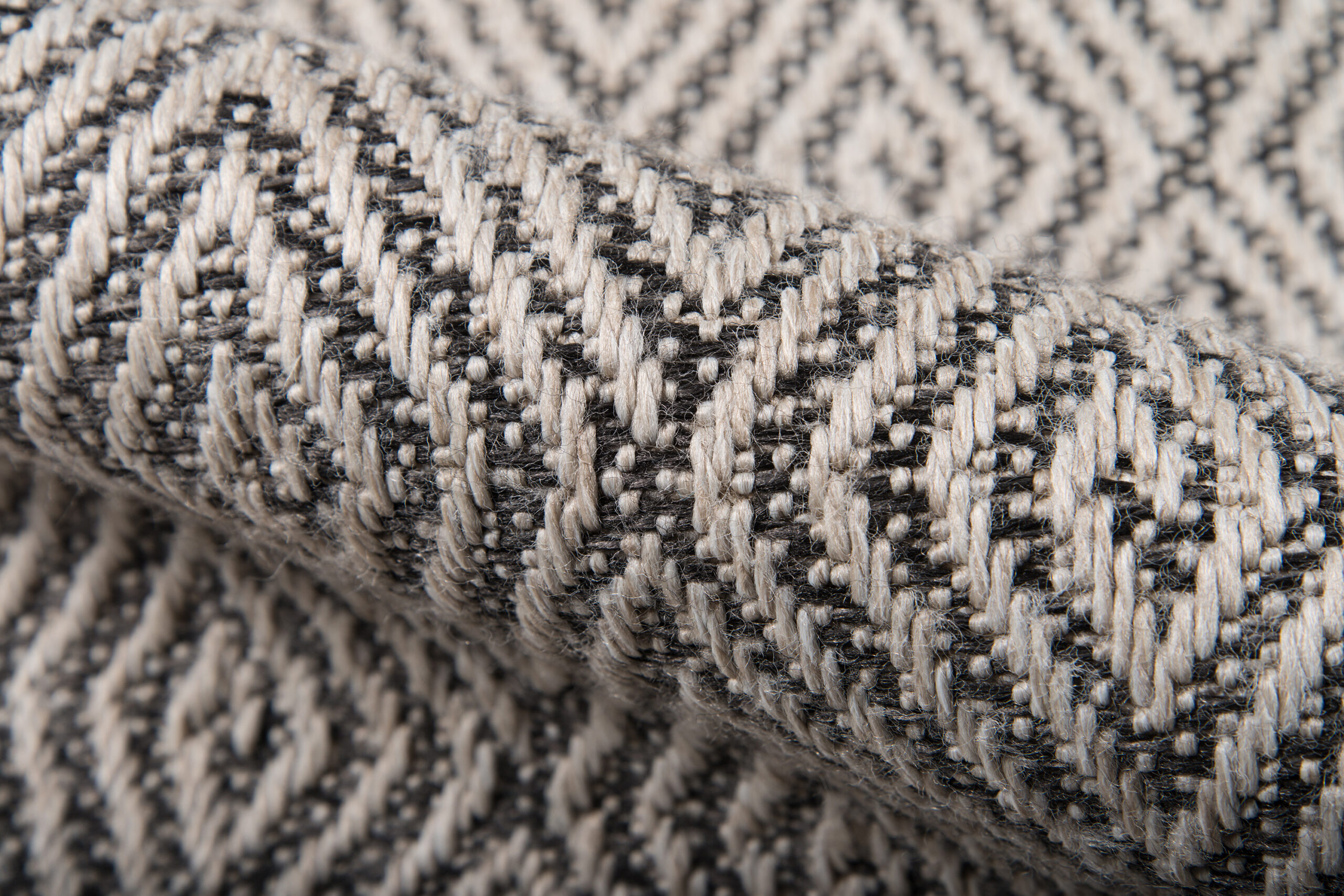 Erin Gates Downeast Wells Charcoal Area Rug - Image 4