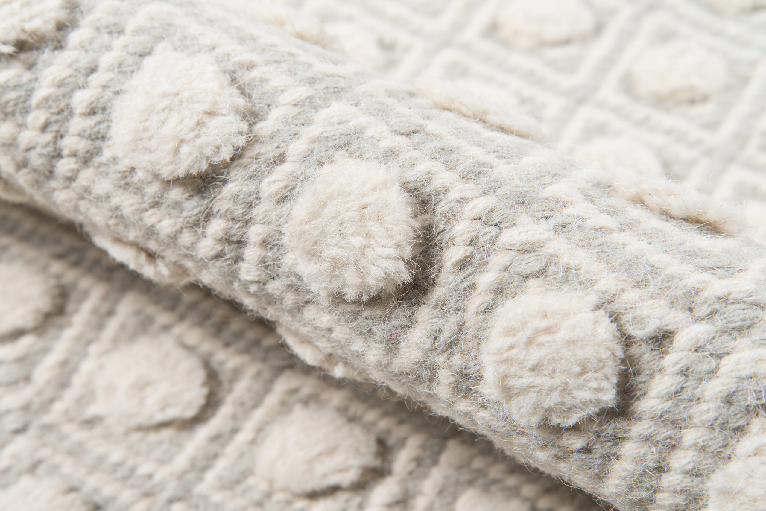 Erin Gates Langdon Windsor Grey Area Rug - Image 4