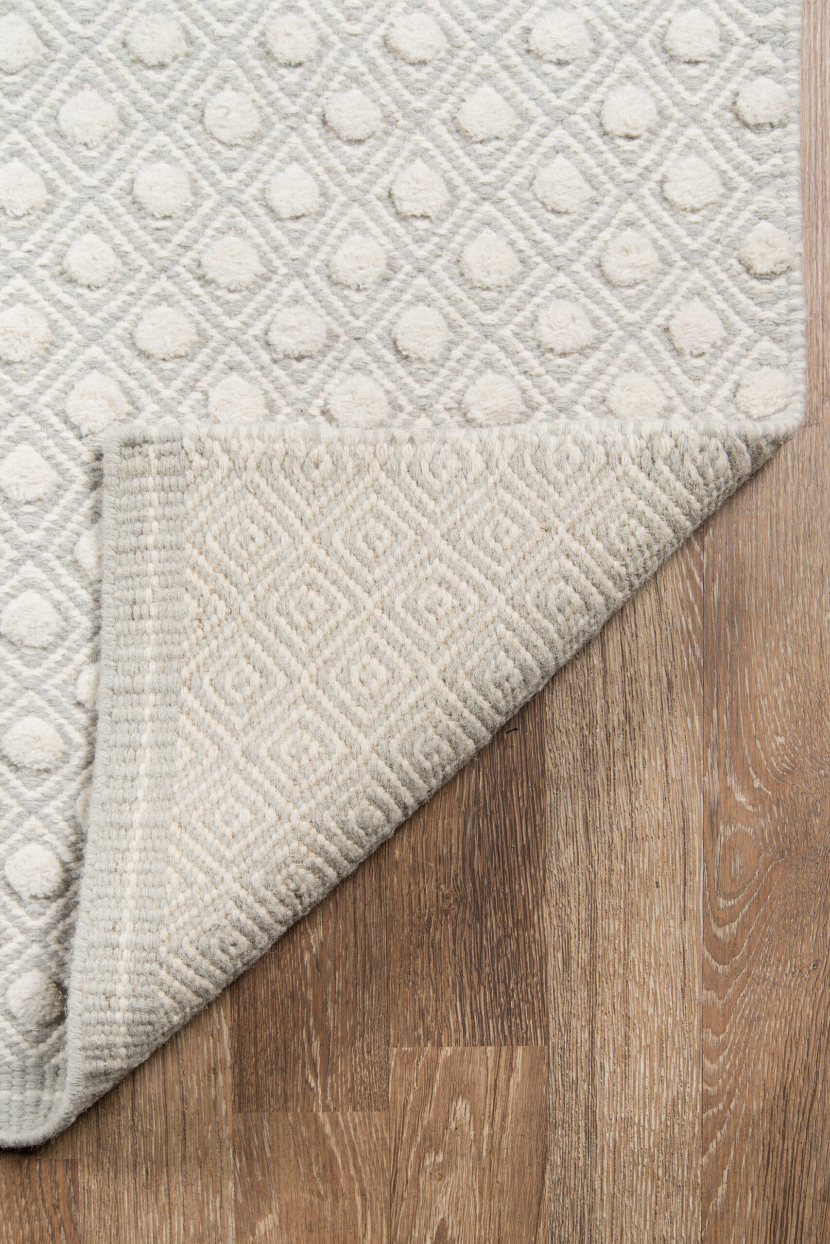 Erin Gates Langdon Windsor Grey Area Rug - Image 5