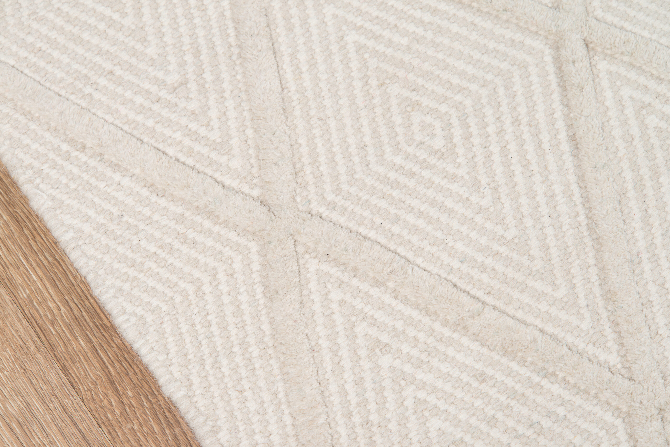 Erin Gates Langdon Spring Beige Area Rug - Image 3