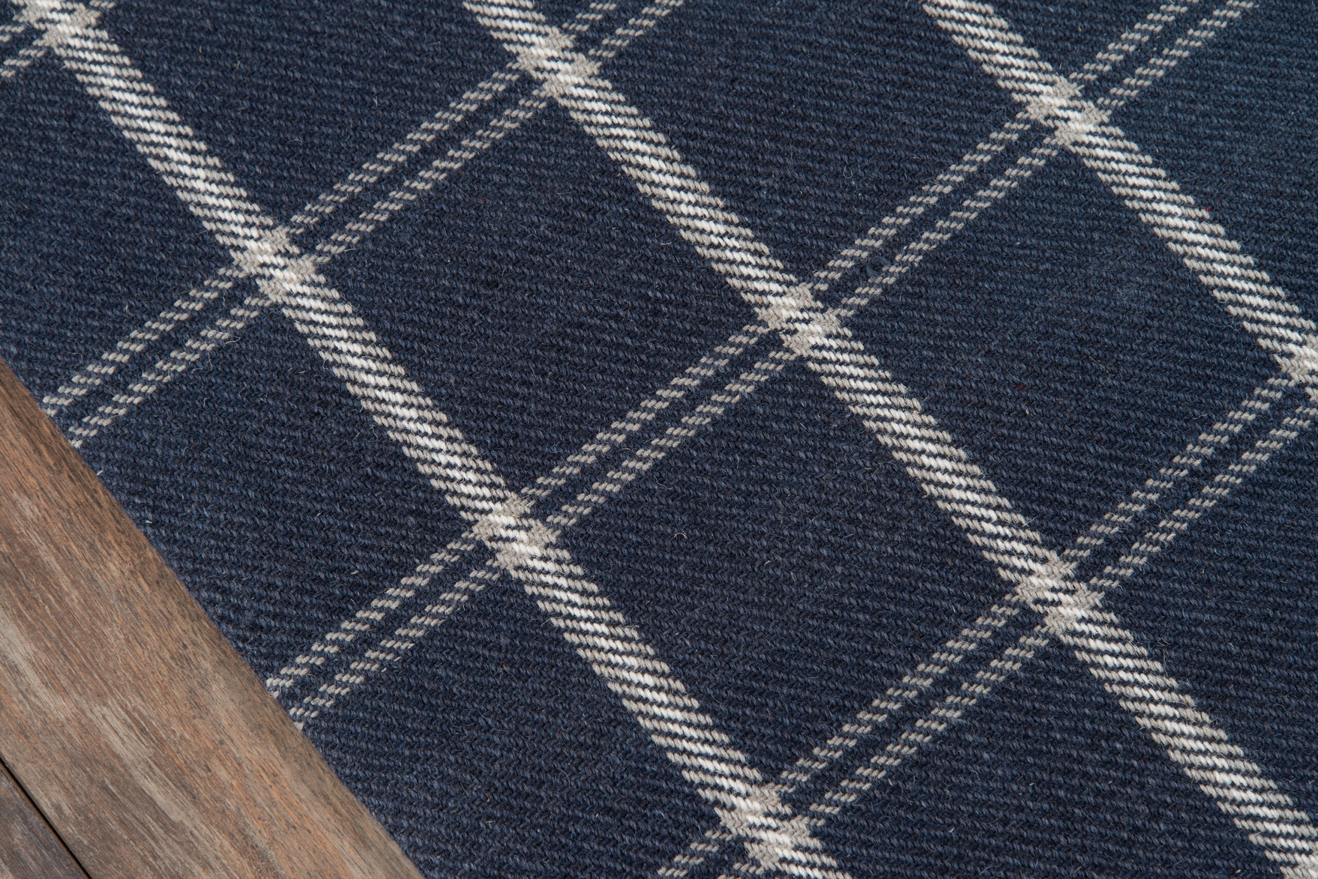 Erin Gates Marlborough Dover Navy Area Rug - Image 3