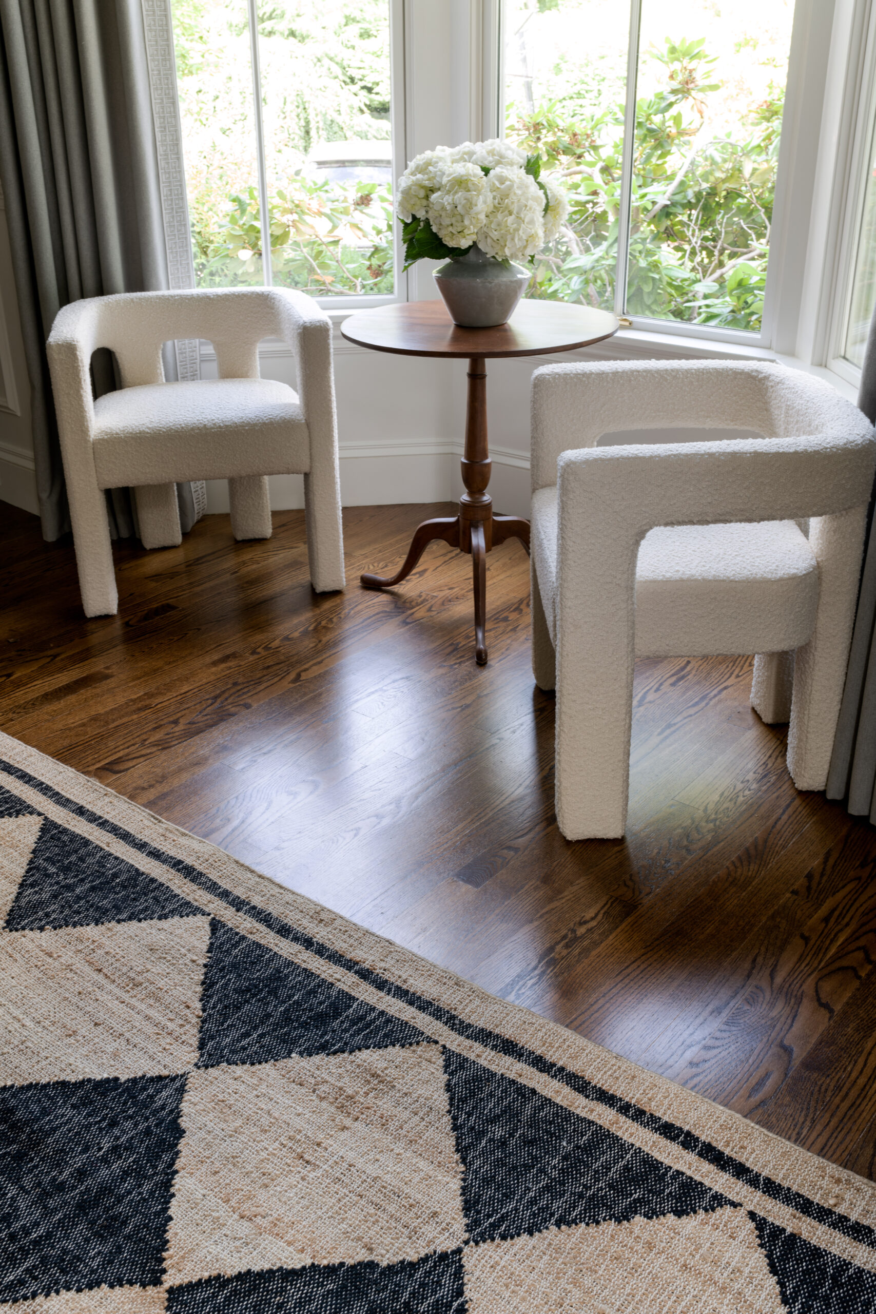 Erin Gates Orchard Court Black Area Rug - Image 10