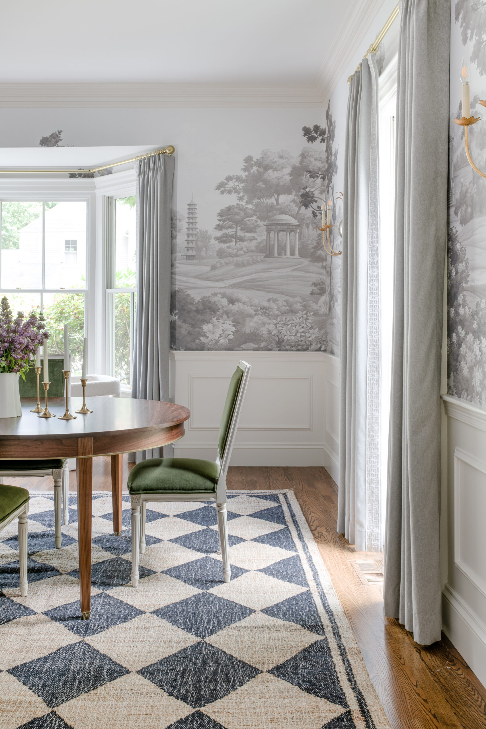 Erin Gates Orchard Court Black Area Rug - Image 9