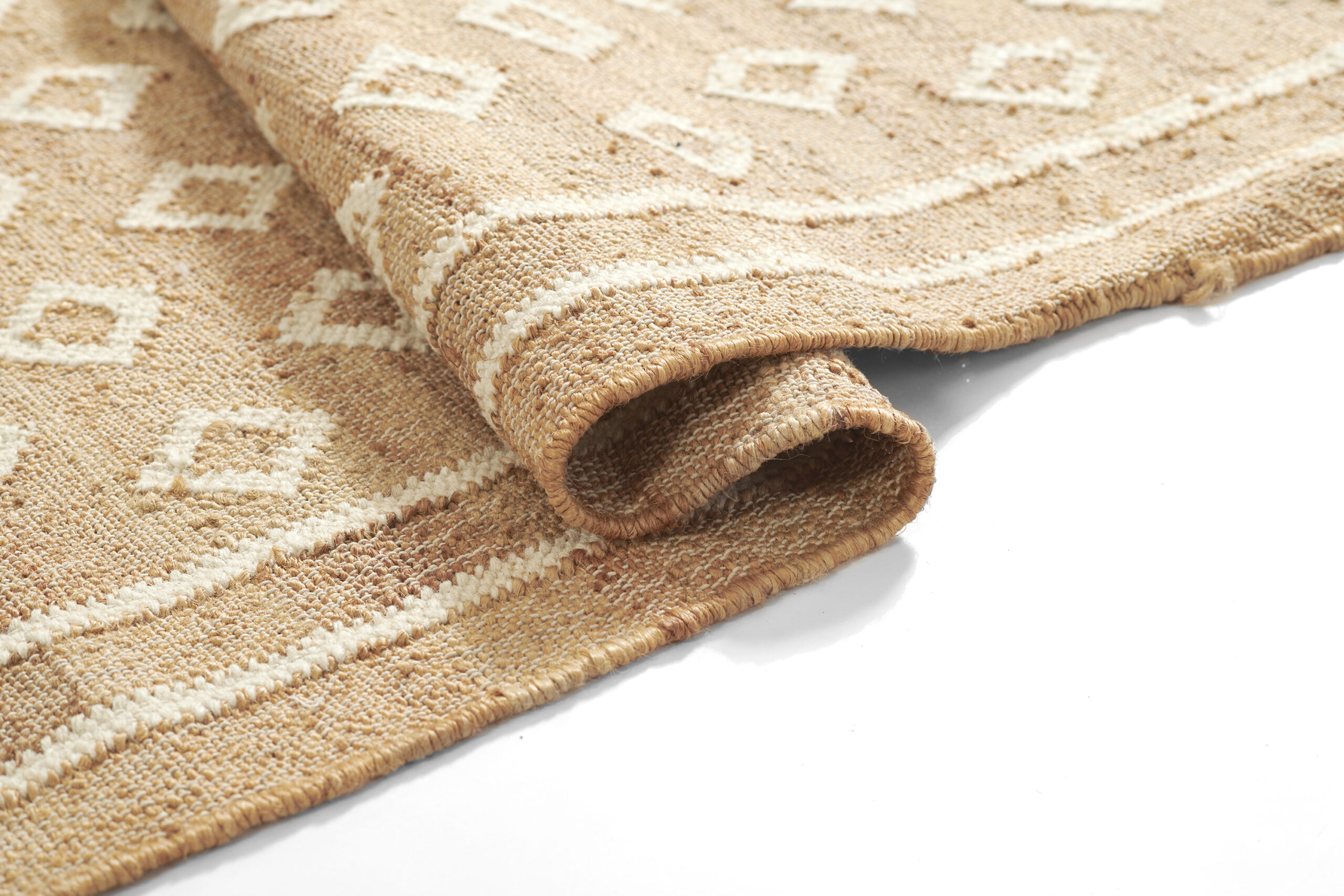 Erin Gates Orchard Tiny Diamond Natural Area Rug - Image 9