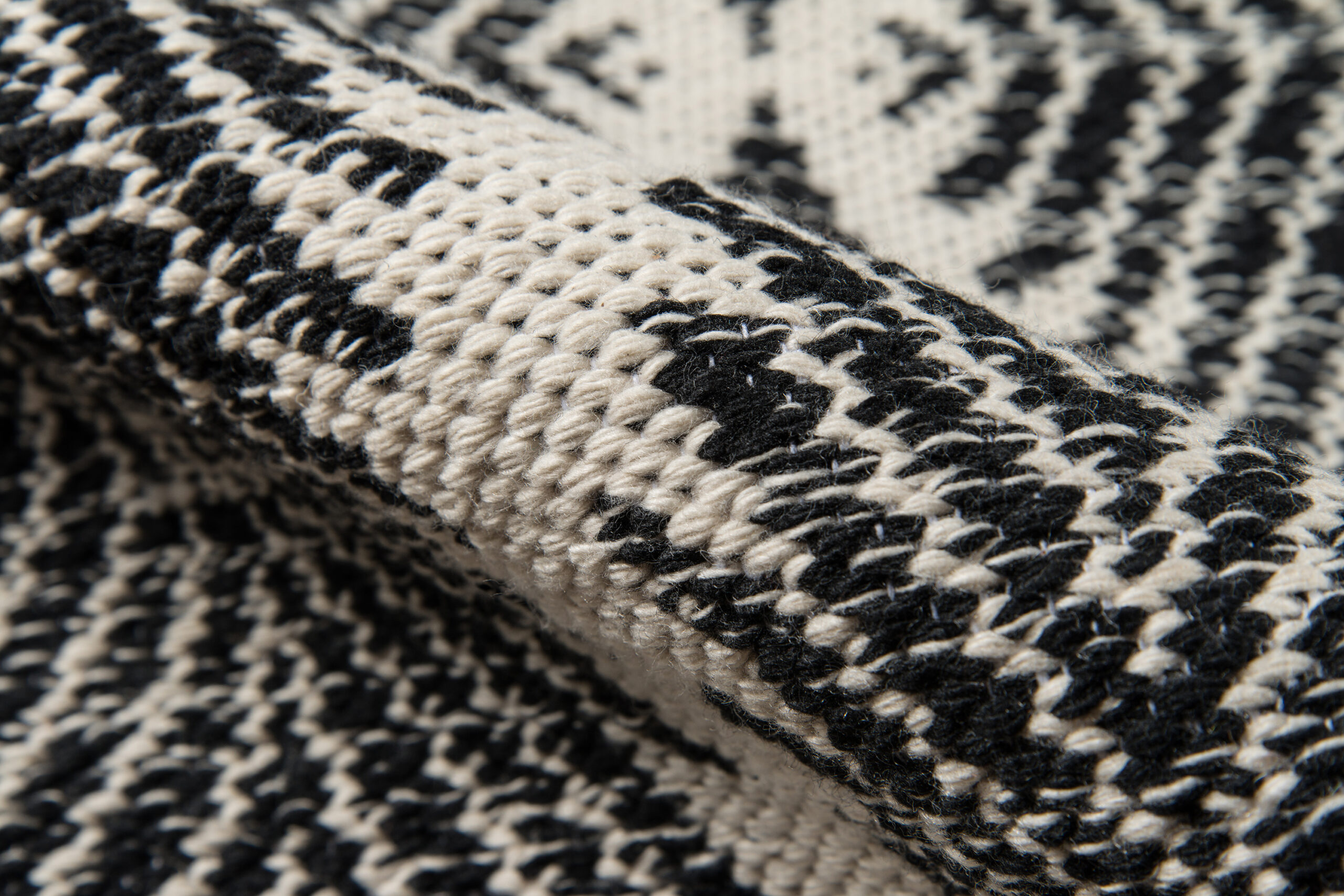 Erin Gates River Beacon Black Area Rug - Image 4