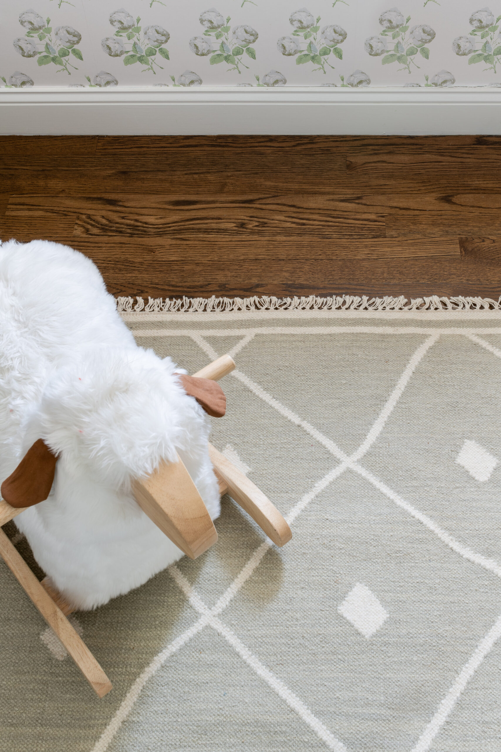 Erin Gates Thompson Appleton Sage Area Rug - Image 8