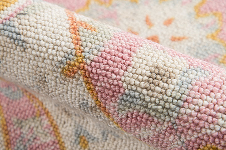 Momeni Anatolia Pink Area Rug