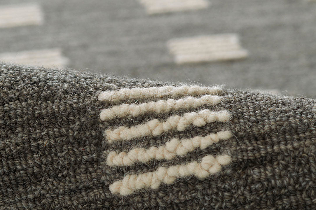 Momeni Archer Charcoal Area Rug