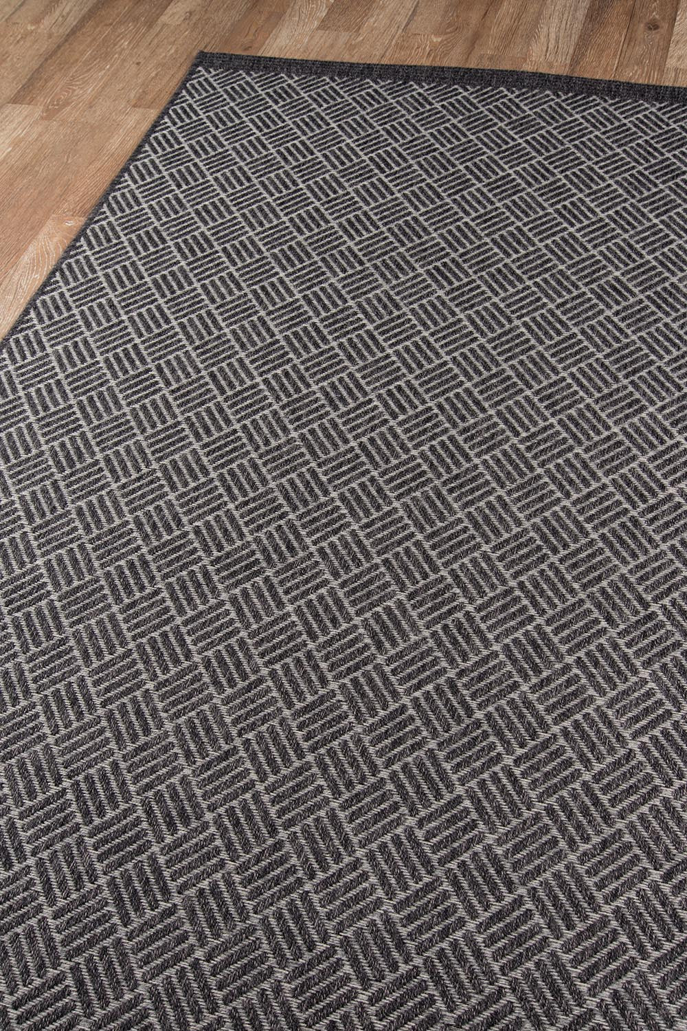 Momeni Como Charcoal Area Rug
