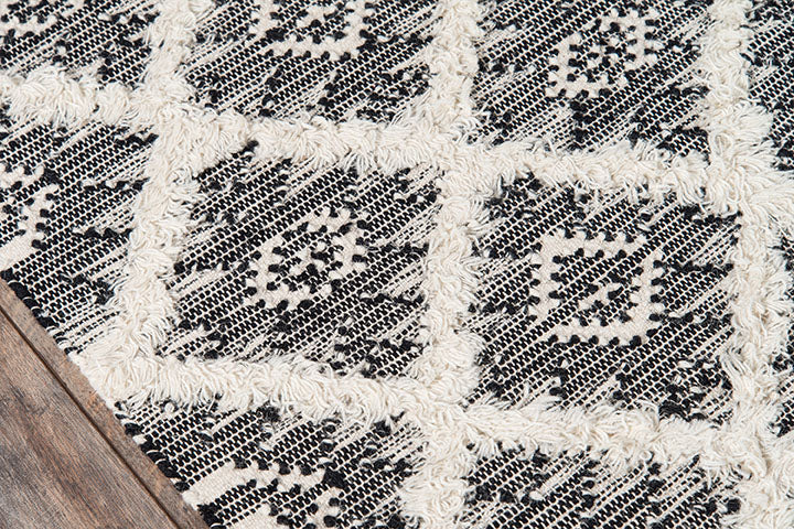 Momeni Harper Black Area Rug