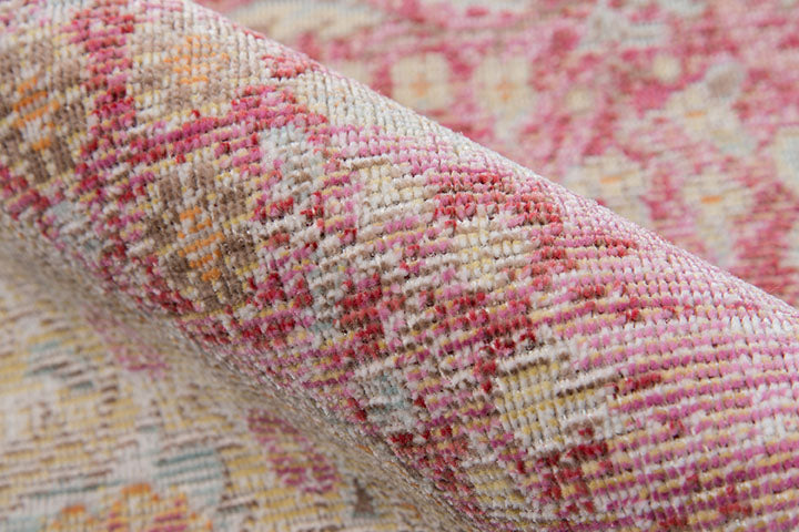 Momeni Isabella Pink Area Rug