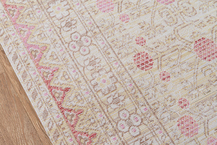 Momeni Isabella Pink Area Rug