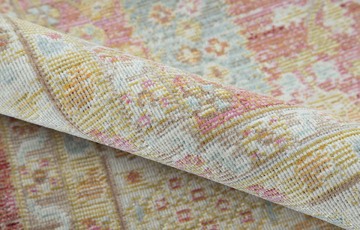 Momeni Isabella Pink Area Rug