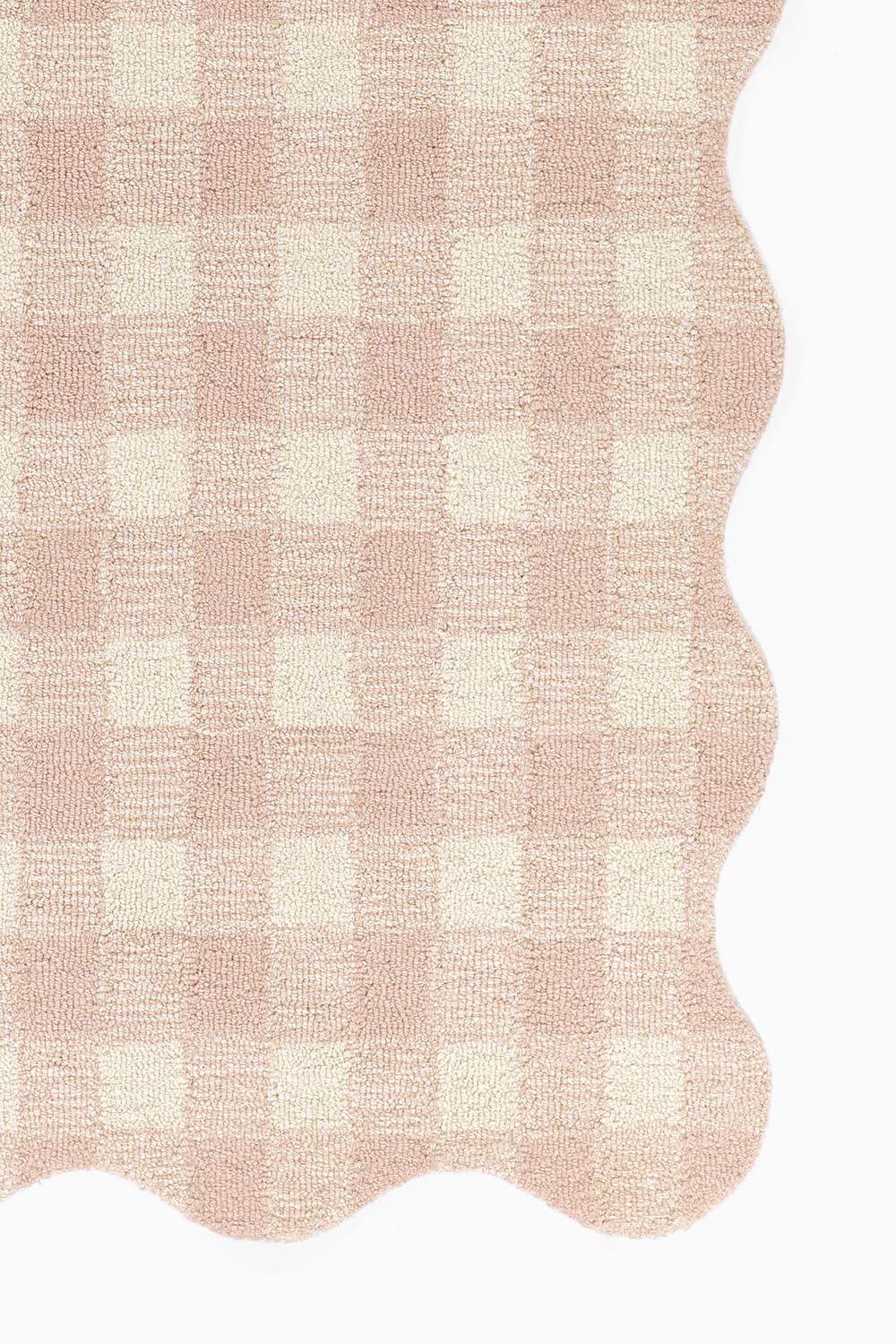 Momeni Lily Pink Area Rug