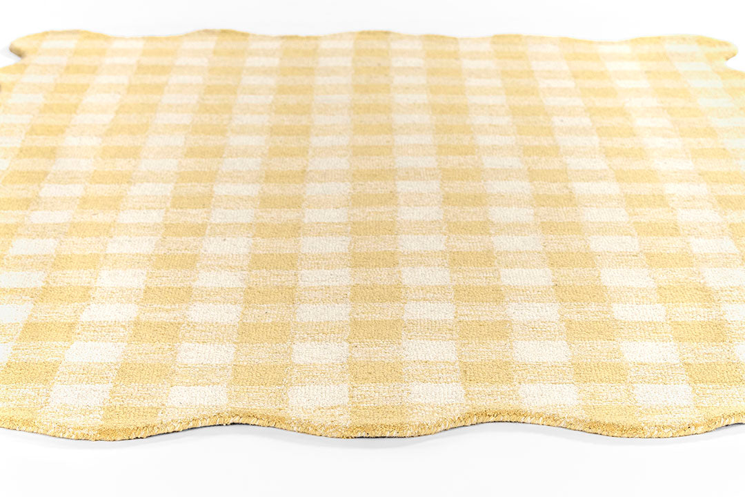 Momeni Lily Yellow Area Rug