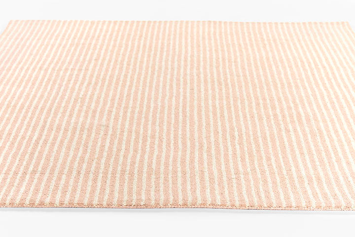Momeni Lily Pink Area Rug