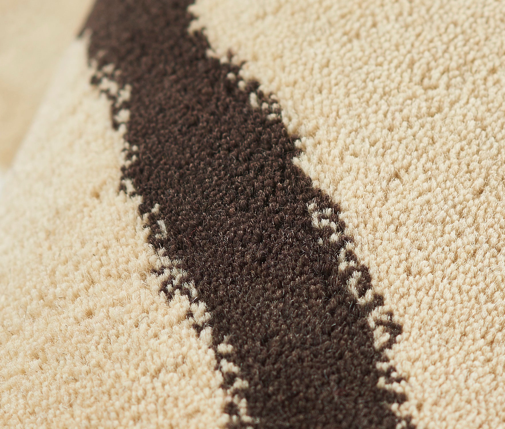 Momeni Simba Ivory Area Rug