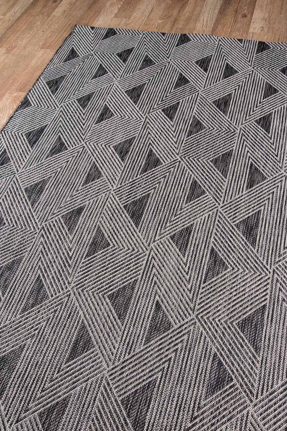 Novogratz Villa Como Charcoal Area Rug