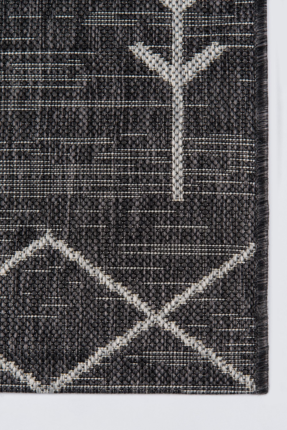Novogratz Villa Monaco Charcoal Area Rug
